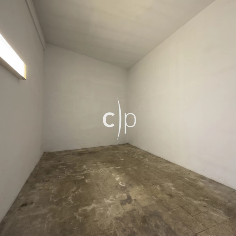 780