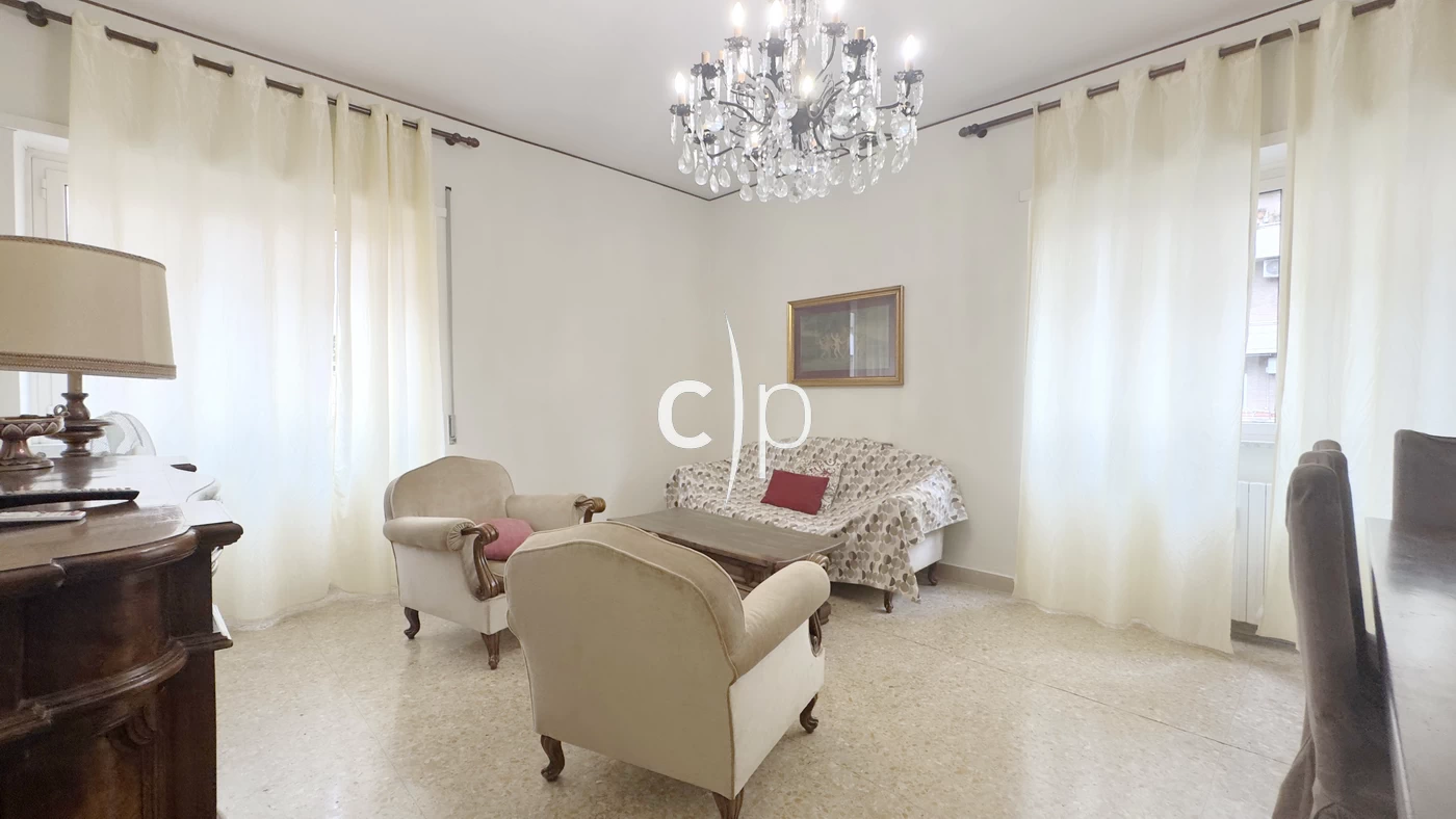 VG4158 2 Appartamento Appio Latino Via Vescia